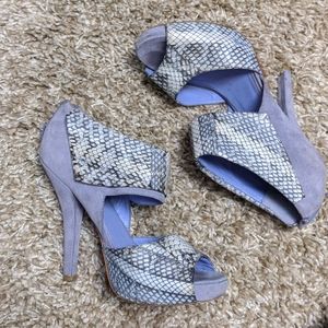 Kelsi dagger lavender snakeskin heels - 8